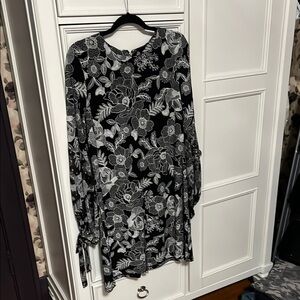 Black and White Floral Dress